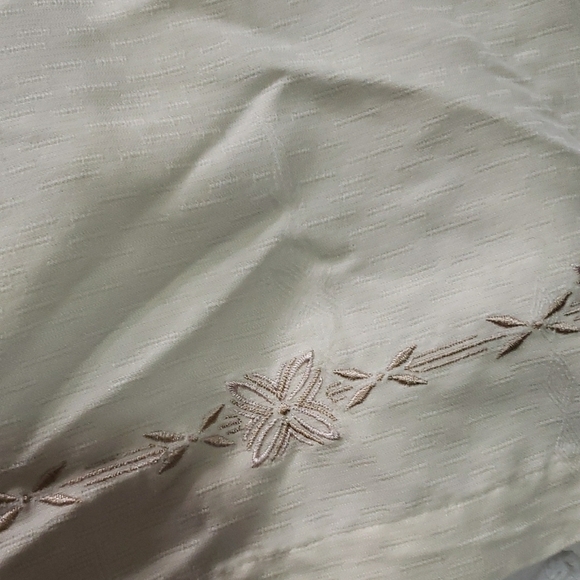 Quiksilver men's vintage 90s Cream Casual Button Down Shirt - Picture 5 of 6